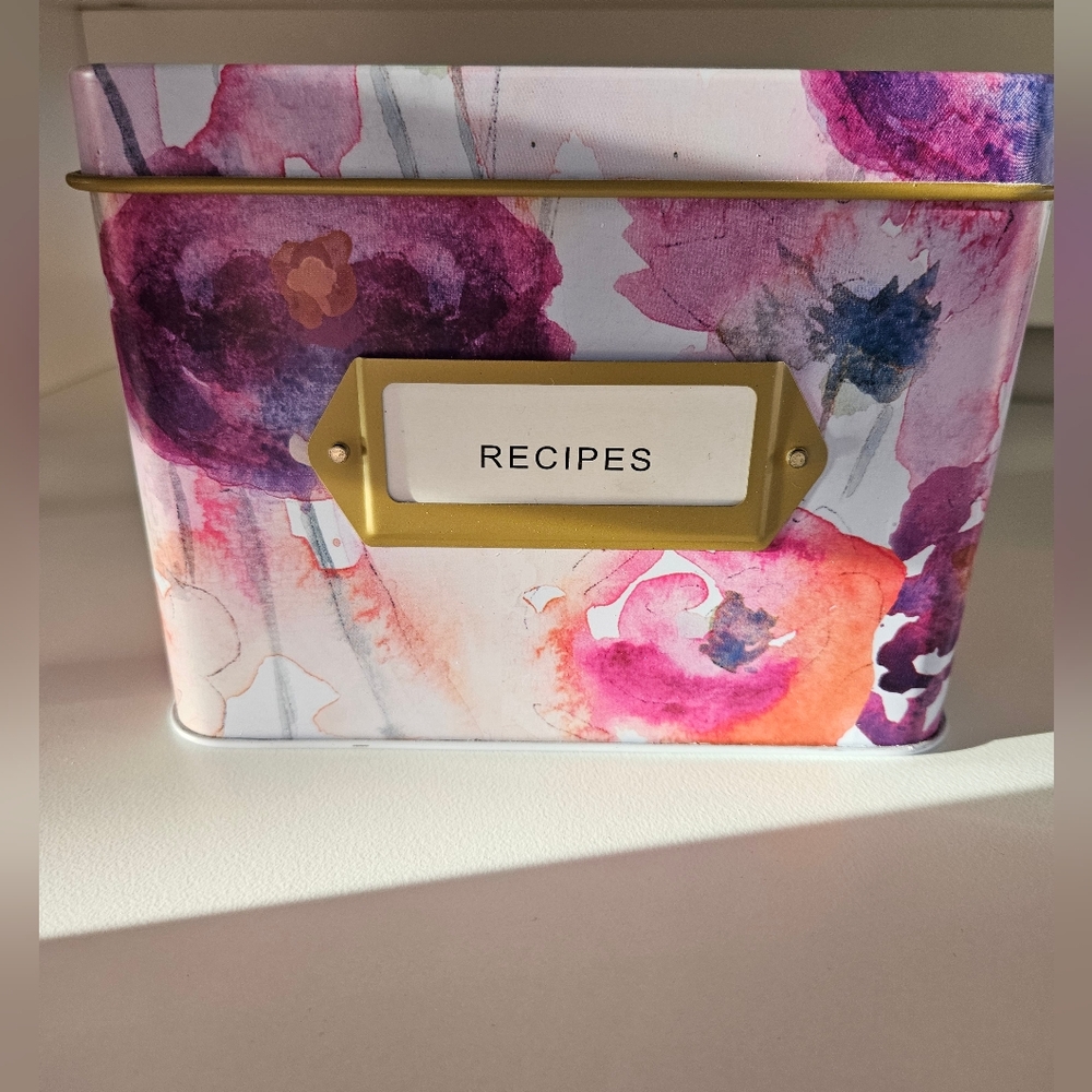 Floral Recipe Organizer Tin